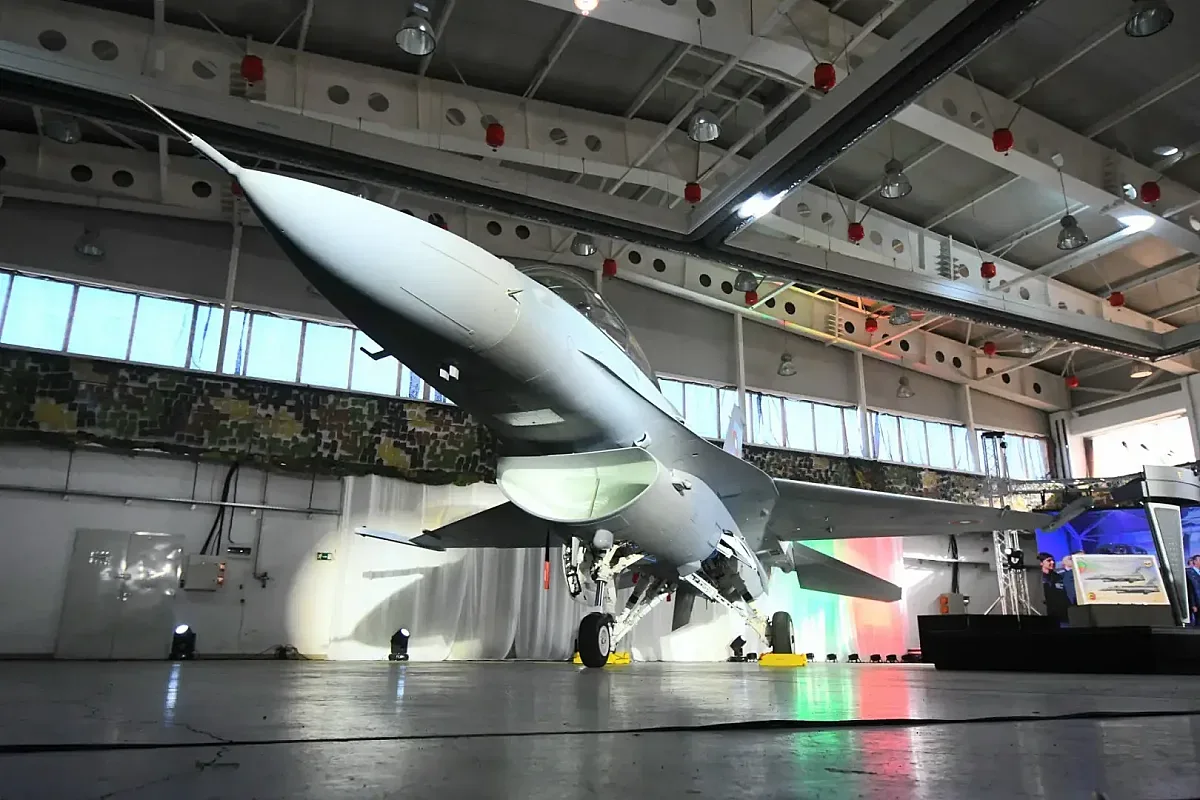 Нова драма с F-16. Проблемът