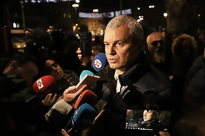 Костадинов със заплашителен коментар за Шенген! Къде е проблемът