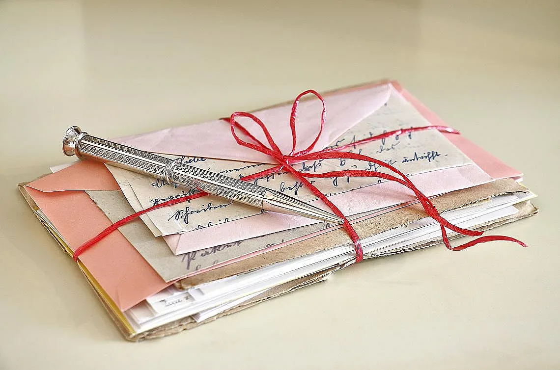 Шок! Писма и колети поскъпват