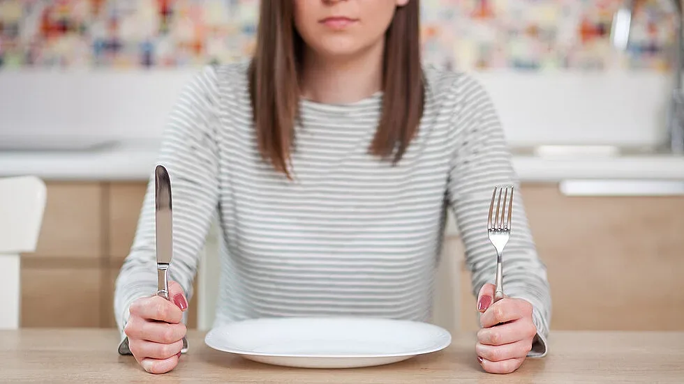 Здравословно гладуване. На кои хора може да помогне