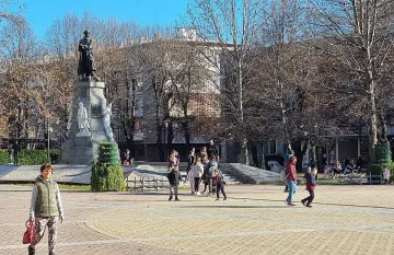 Шокови температури в България днес! Вижте числата