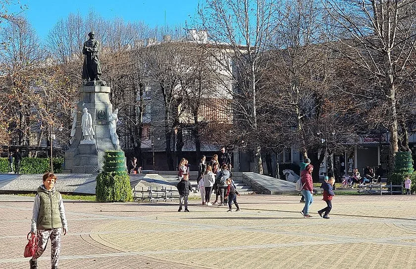 Шокови температури в България днес! Вижте числата