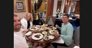 Навръх Коледа. Гришо показа трапезата!