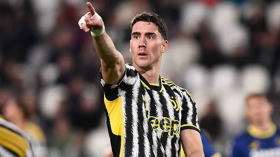 Сърбин докара Коледата на Ювентус