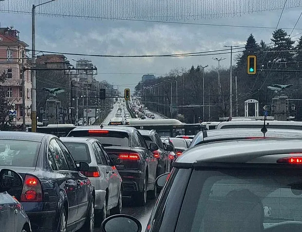 Внимание! Не е за тръгване от София