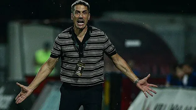 Веласкес реши! Дните на един играч в Левски са преброени