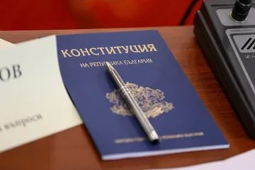 Политолози декларираха! Ето кое ще опази сглобката