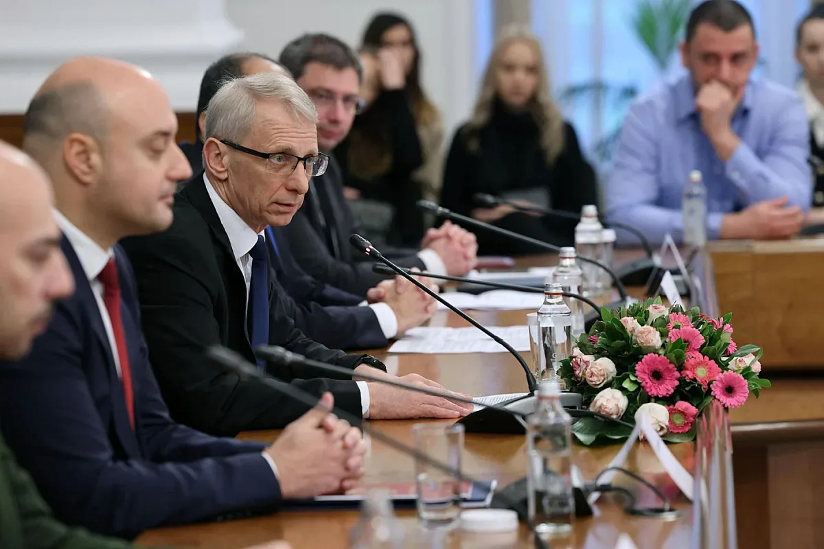 Денков разкри пред студенти най-големия проблем на България