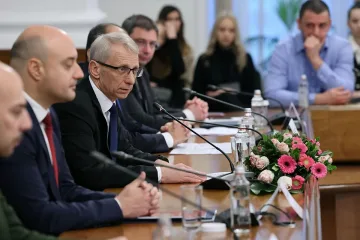 Денков разкри пред студенти най-големия проблем на България