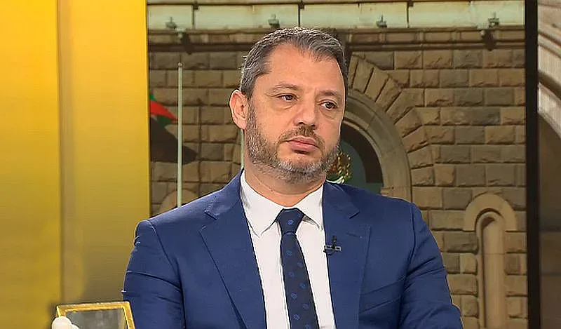 Делян Добрев разкри защо е скандала с шефа на Пирогов