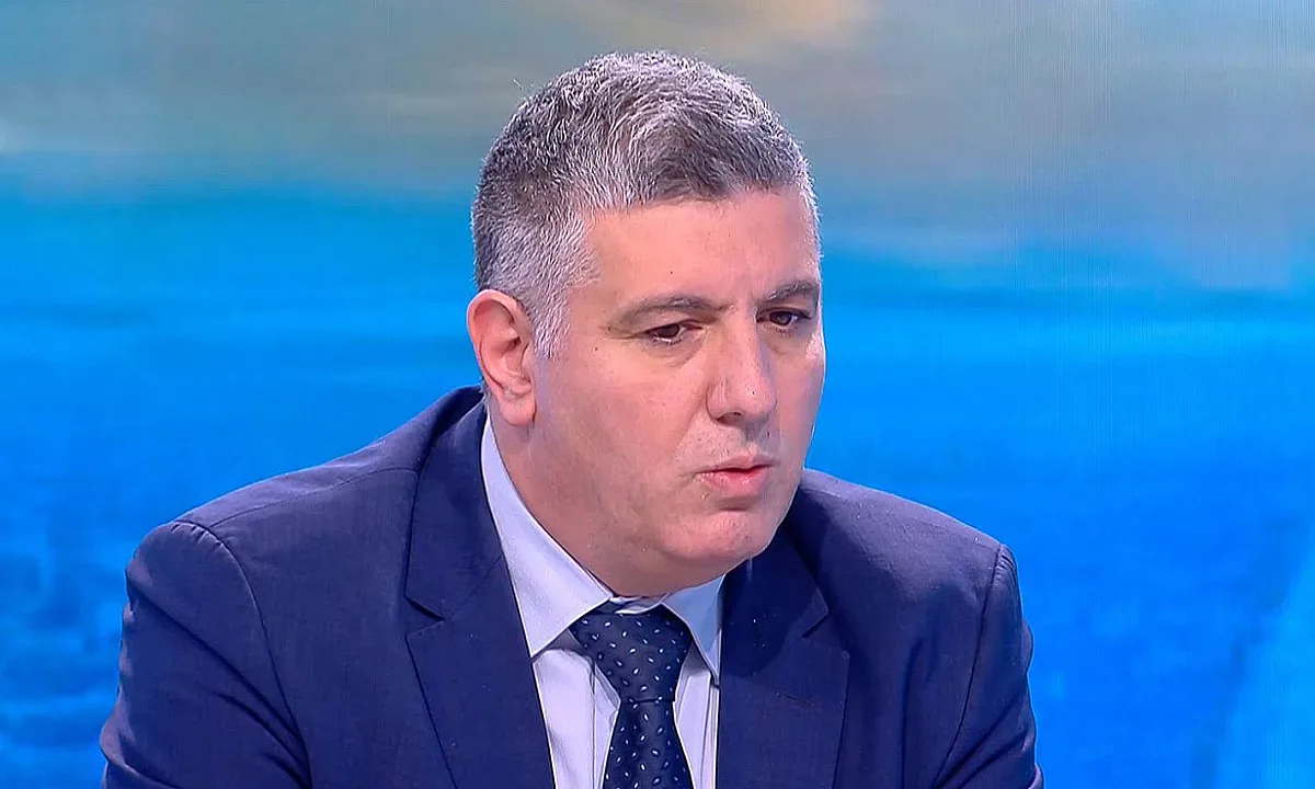 Наказват фирми заради снежния капан по пътищата