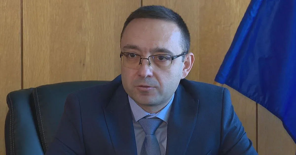 Шефът на пожарната проговори за снежното бедствие. Грешките