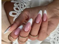 Забраняват любимия маникюр на дамите