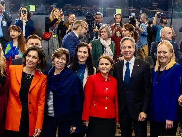 Мария Габриел с ключови послания в НАТО