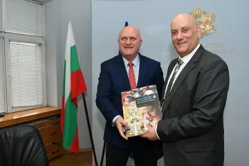 България и Израел ще разширят изследванията на Антарктида