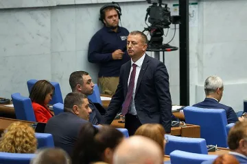 Възраждане с тежко обвинение към Асен Василев, какво ще наруши