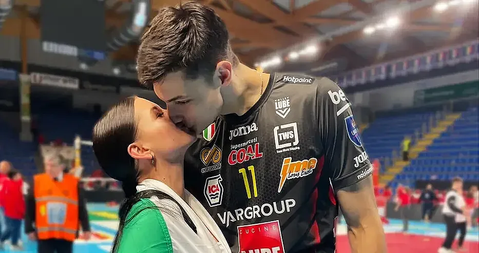 Гаджето на Алекс Николов трогна страната