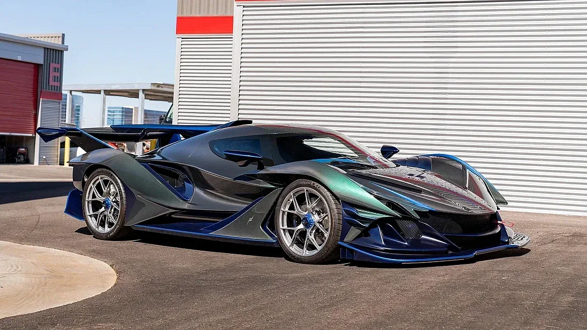 Продават най-редкия автомобил в света. Карали са го Бони и Клайд