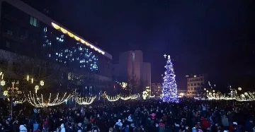 Кметът на Благоевград каза кога ще светне коледната украса