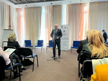 Образователният министър с ключови думи