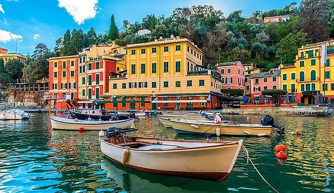 Италианско градче-бижу забрани куфарите на колелца и босите крака