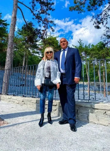 Борисов по стъпките на Лили Иванова. Ето как си пази здравето