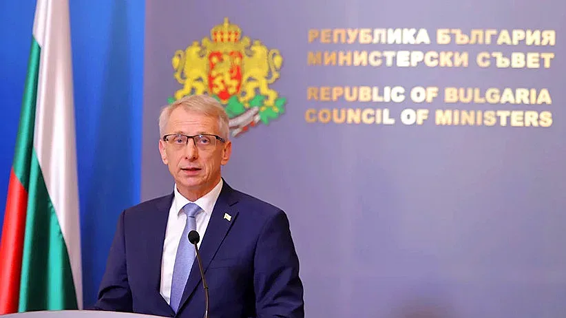 Заплахата като партиен патент