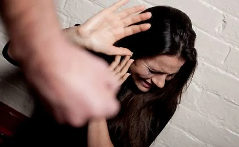 Малолетни гамени бият жени в Пловдив