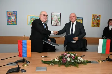 Продължава сътрудничеството с Армения в образованието