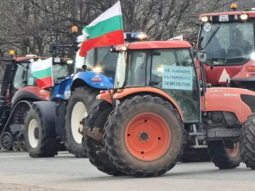 Фермерите на протест. Бият аларма