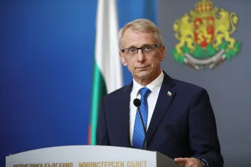 Обрат във властта! Денков похвали МВР-шефа