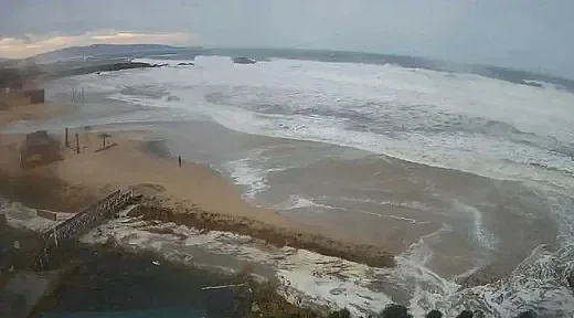 Не е за вярване! Какво изхвърли морето при Ахтопол
