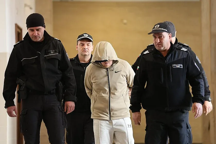 Вандал от протеста-погром в София остава в ареста