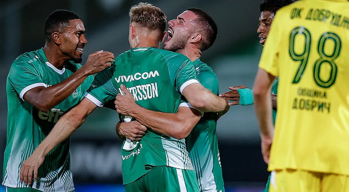 Лудогорец се справи с Добруджа, застана начело в класирането