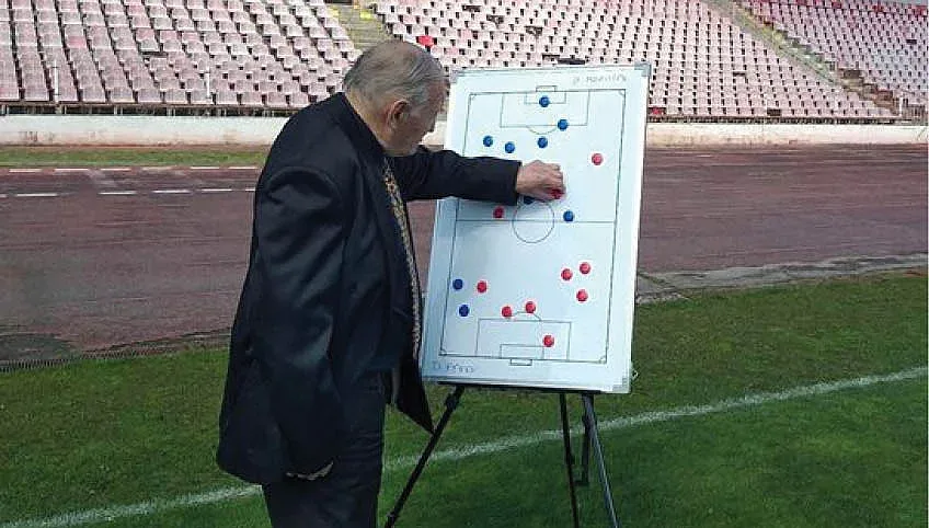 30 години от "Парк де пренс". Уникалният разказ на Димитър Пенев!