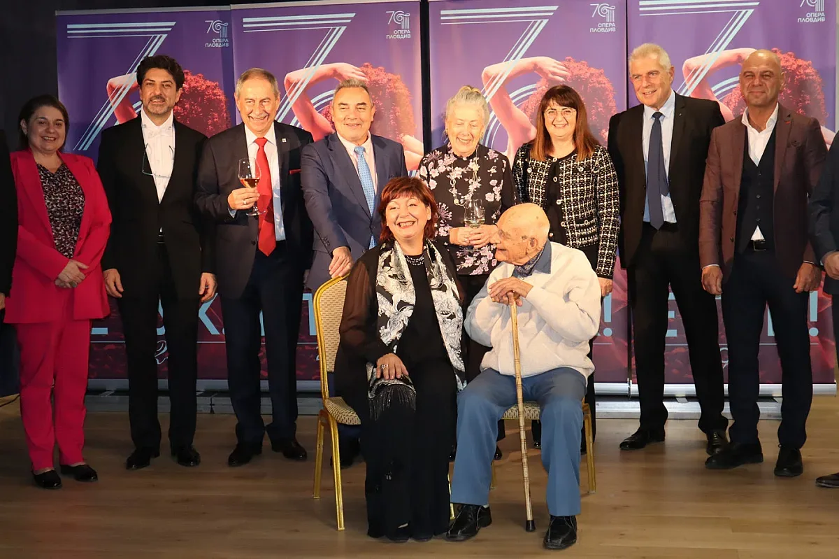 Министър Кръстев на голямо събитие в Пловдив