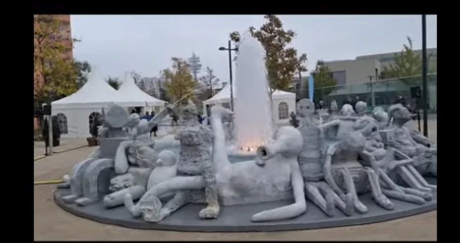 Австрия пламна! Див скандал за най-грозния фонтан в света