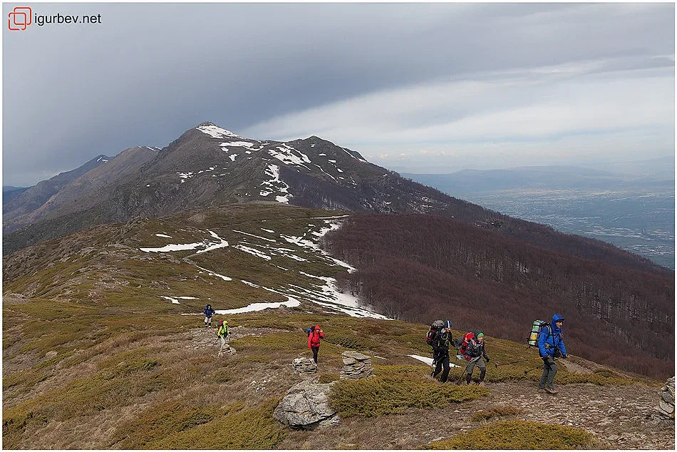 Върхът, на който се пресичат 3 граници