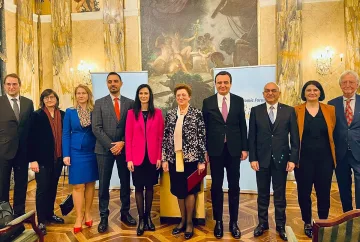 Мария Габриел докарва Виенския икономически форум в София