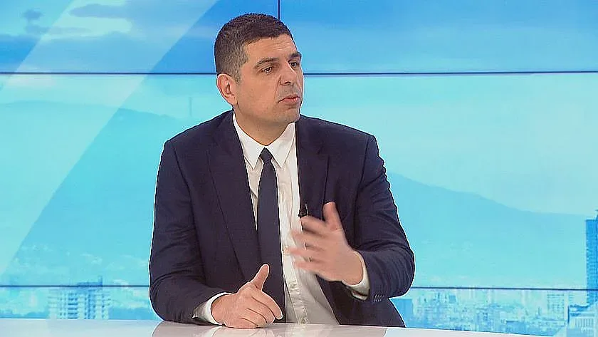 Готви ли се смяна на министри? Проговори депутат от ДБ