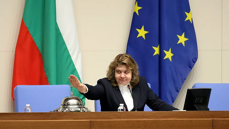 Киселова каза кога ще бъде представен кандидатът на БСП за президент