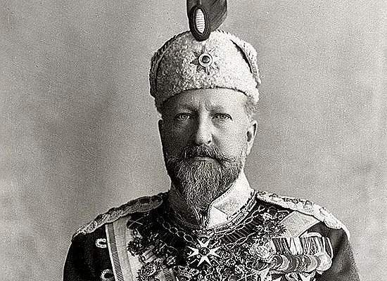 Бижутата на Фердинанд на търг. Уникален символ продаден най-скъпо