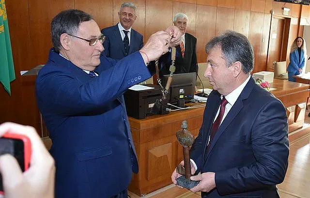 Химн на Ливърпул в чест на новия кмет на Шумен