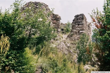 Една малка крепост, разкрива нещо невероятно