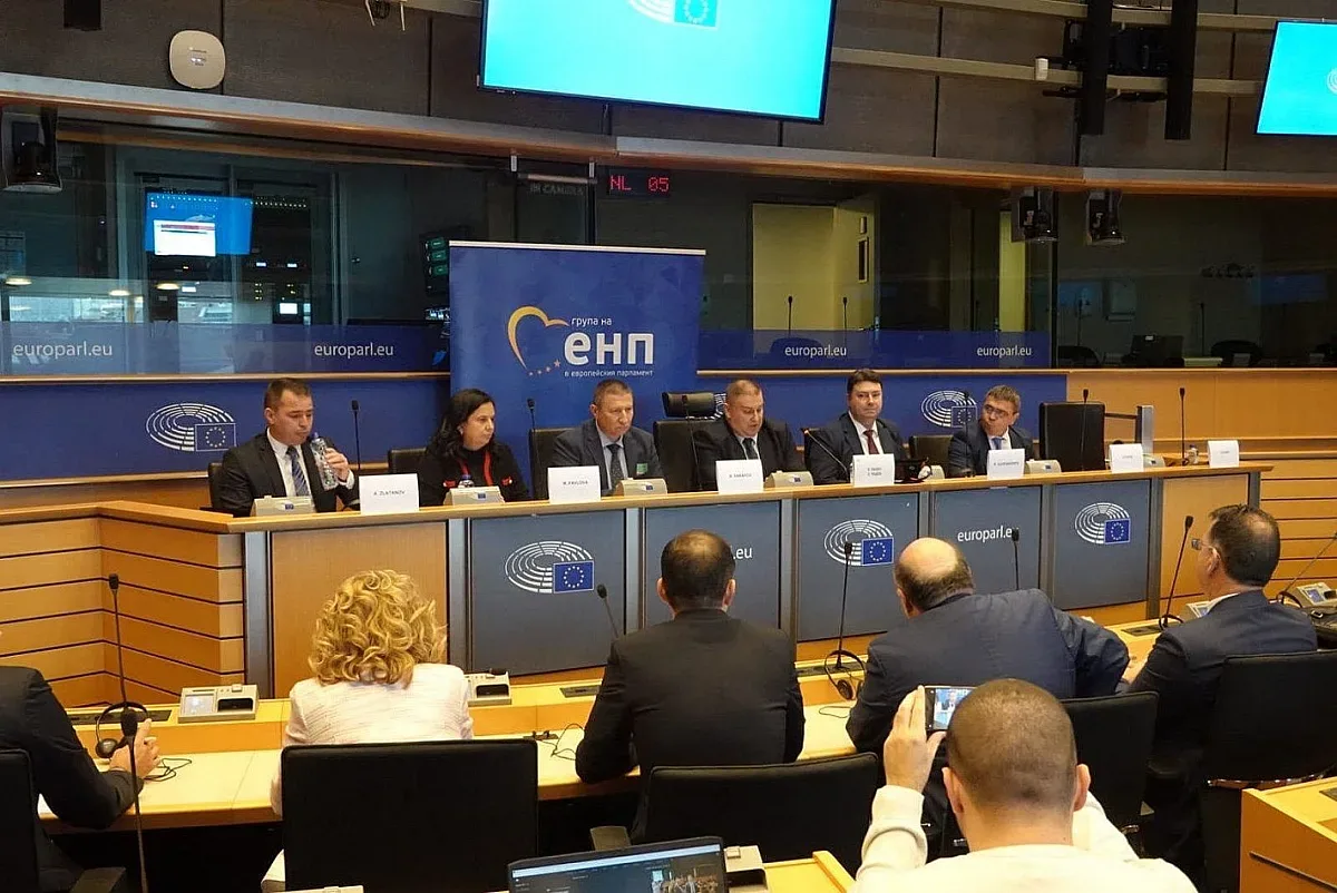 Сарафов защити правото на България да е в Шенген