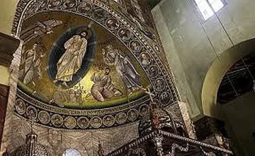 Почитаме светец, живял на върха на колона