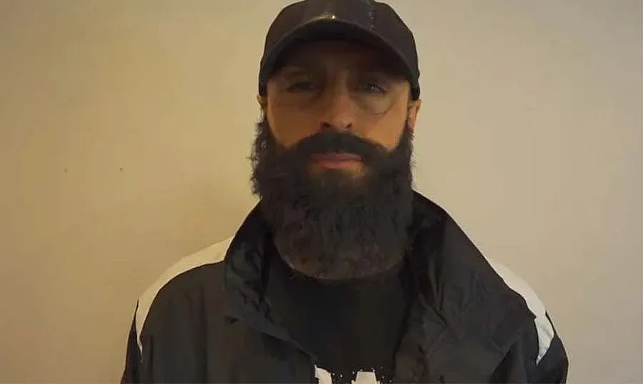 Ще го познаете ли? Наша звезда събра очите на англичаните