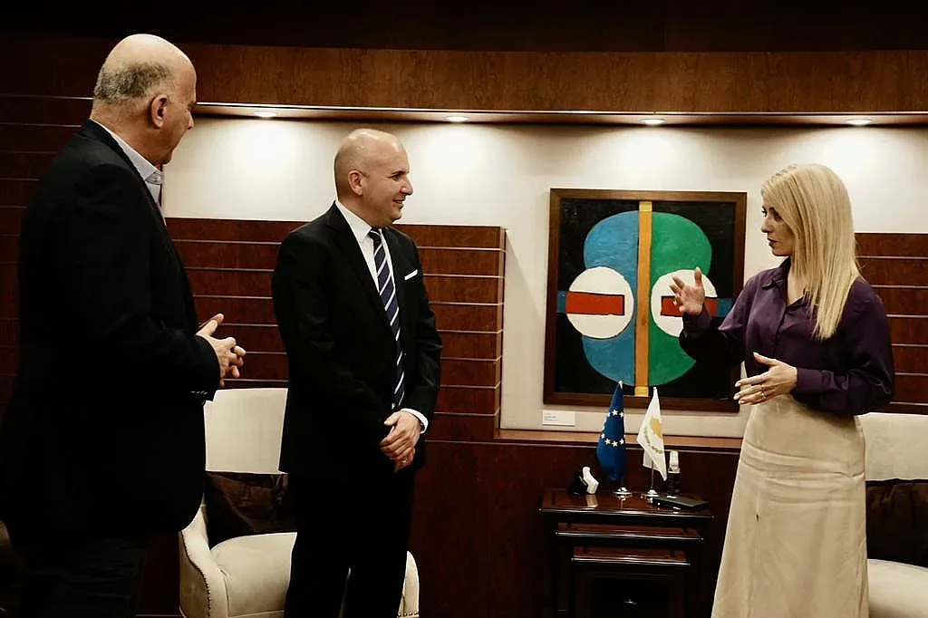 Илхан Кючюк със стратегическа визита в Кипър – разговаря с президента