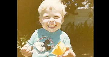 Вижте това бебе! Сега командва земното кълбо