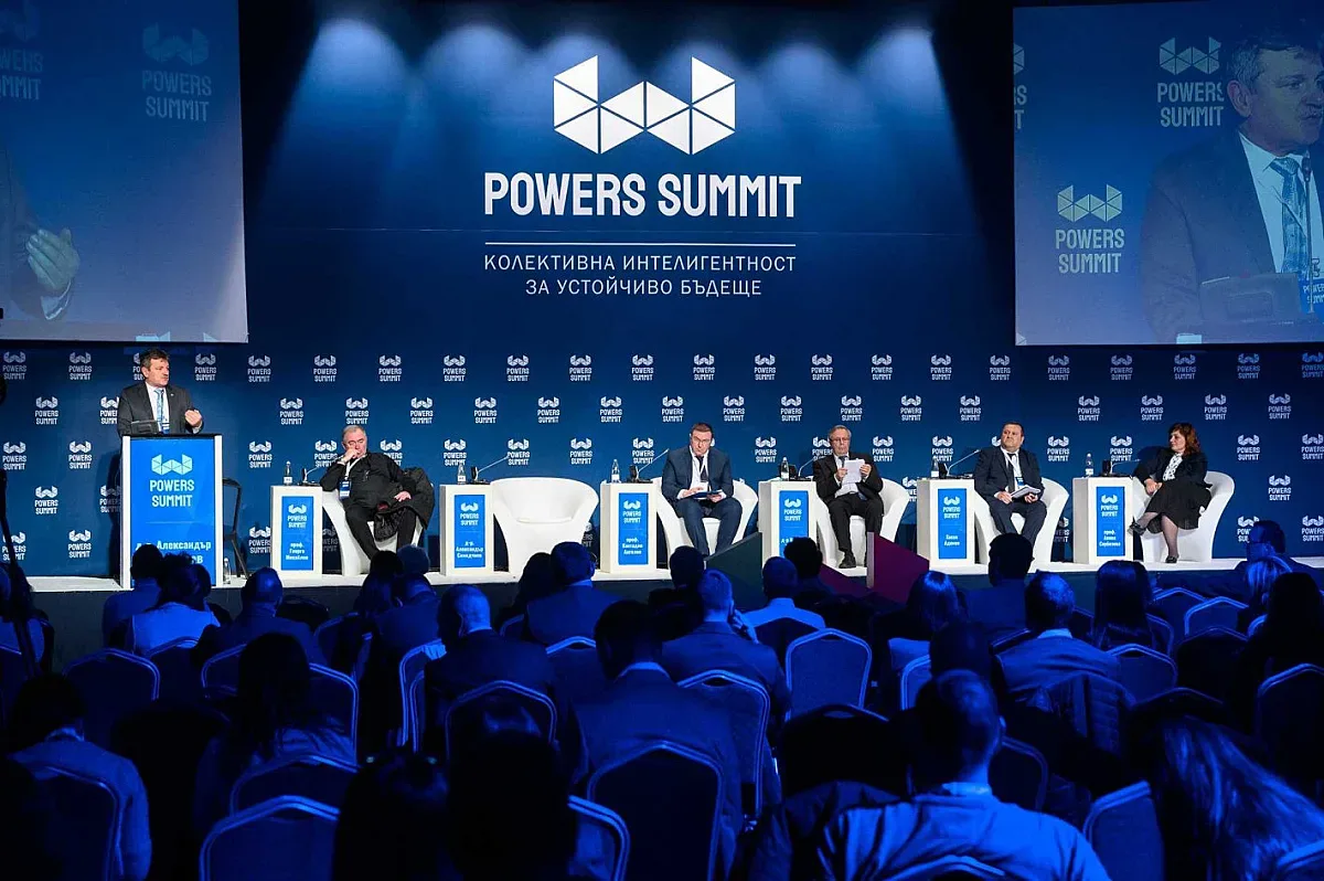 7 ноември - денят на на поетите и изпълнени обещания от властта “Powers Summit”